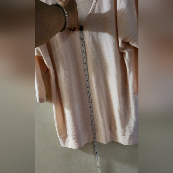 Light Pink Sweater Torrid Size 2 - Picture 3 of 8
